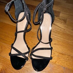 Badgley Mischka Black Strappy Heels